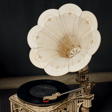 Load image into Gallery viewer, Black Gum Gramophone LKB01