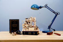 Load image into Gallery viewer, Marble Climber LG504