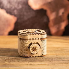 Load image into Gallery viewer, Tressure Box LK502